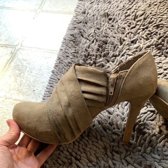 Clearance⭐️ Cute suede type booties - Picture 3 of 9
